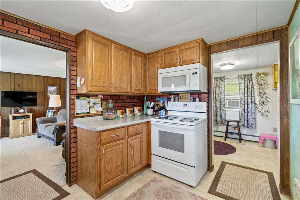 165 Strawcutter Road Derry, PA 15627 - Photo 17 of 21 Gallery Image 17