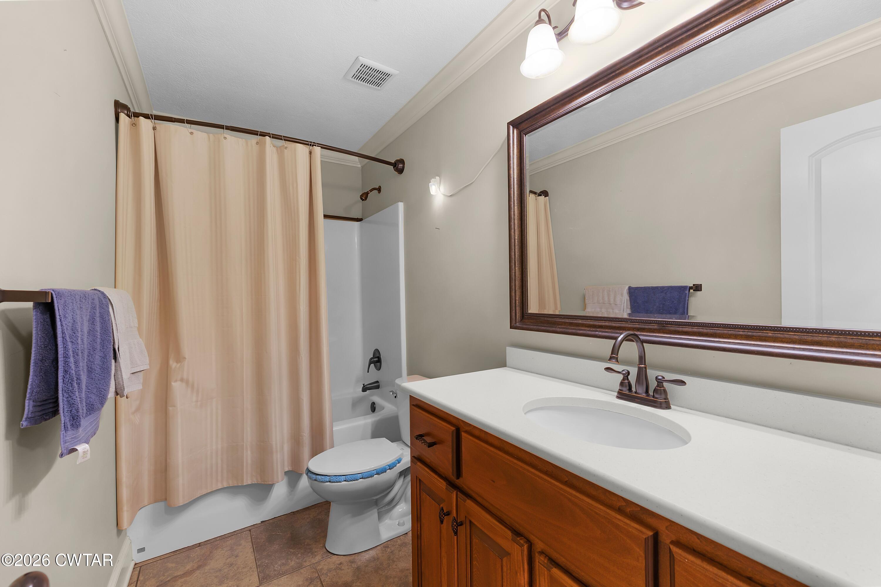30 Success Cove Jackson, TN 38305 - Photo 15 of 19 Success bath hall