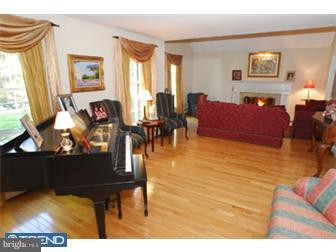 620 Baron Dekalb Road Wayne, PA 19087 - Photo 5 of 9 Living Room