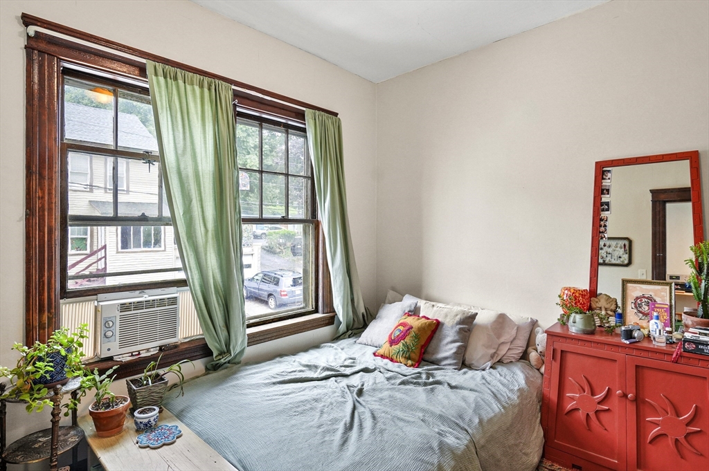 34-36 Stebbins Street Worcester, MA 01607 - Photo 25 of 40 Gallery Image 25