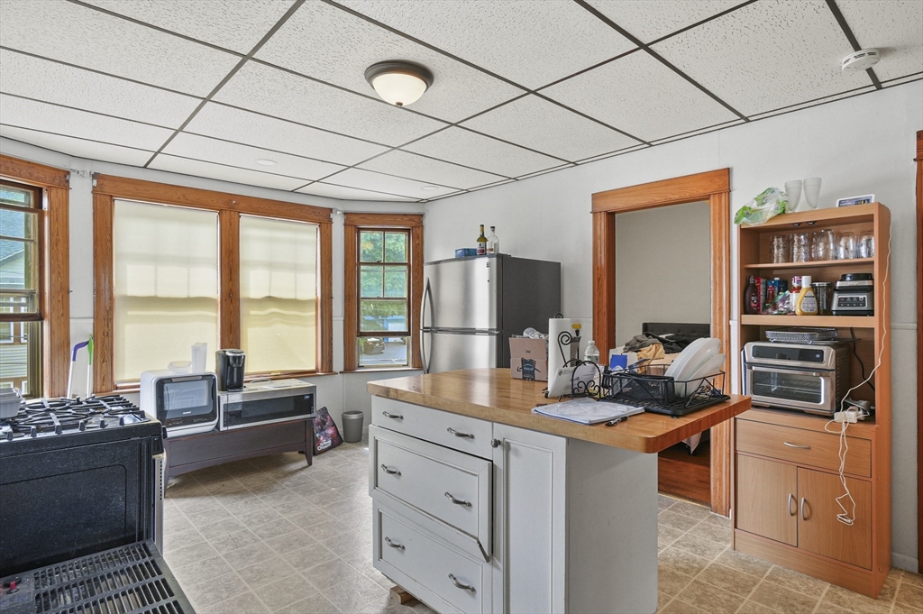 34-36 Stebbins Street Worcester, MA 01607 - Photo 30 of 40 Gallery Image 30