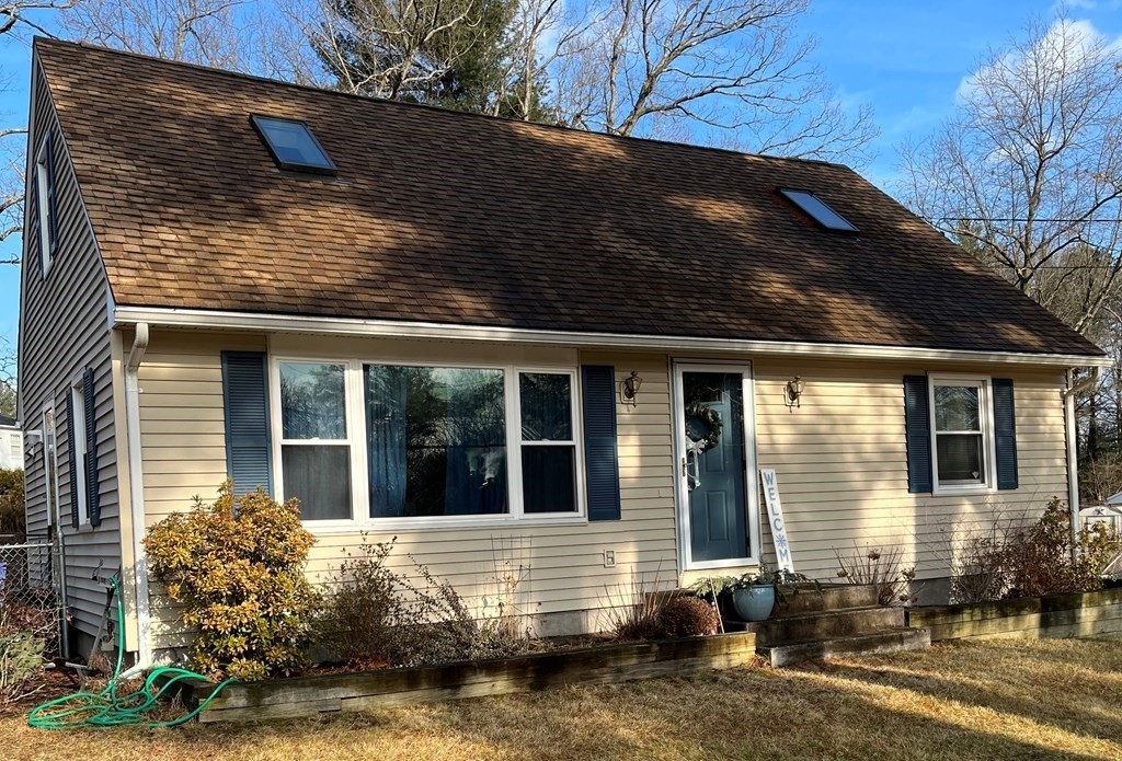 136 Feeding Hills Road Southwick, MA 01077 - Photo 1 of 20 Gallery Image 1