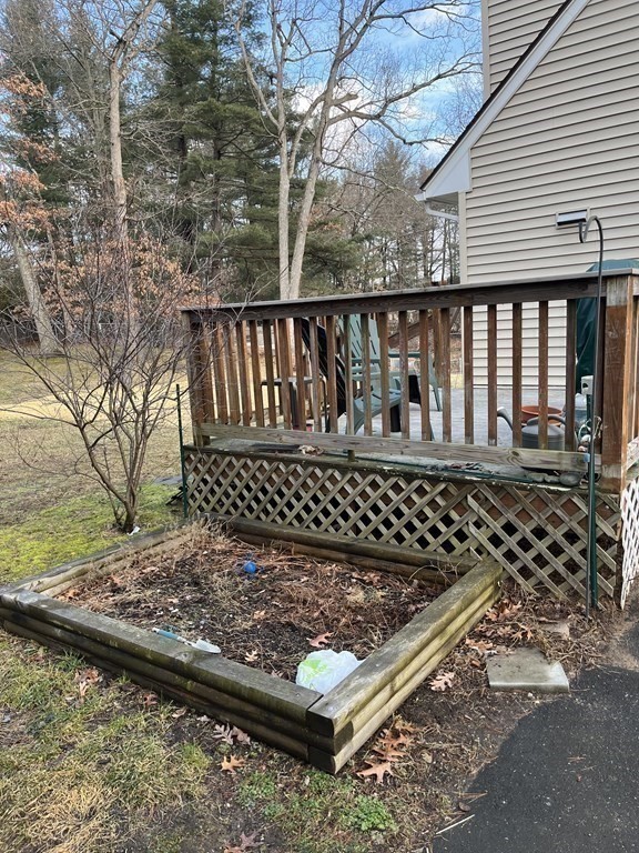136 Feeding Hills Road Southwick, MA 01077 - Photo 19 of 20 Gallery Image 19
