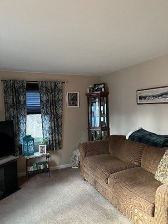 136 Feeding Hills Road Southwick, MA 01077 - Photo 7 of 20 Gallery Image 7