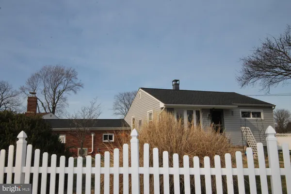$349,900 | 102 Fernglen Avenue, Glen Burnie, MD 21061