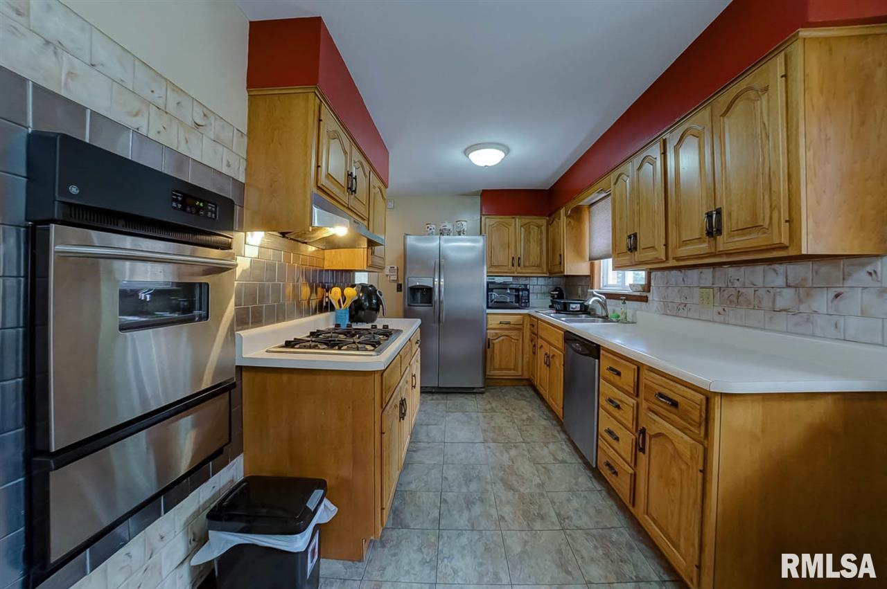 4 Monica Court Springfield, IL 62702 - Photo 27 of 36