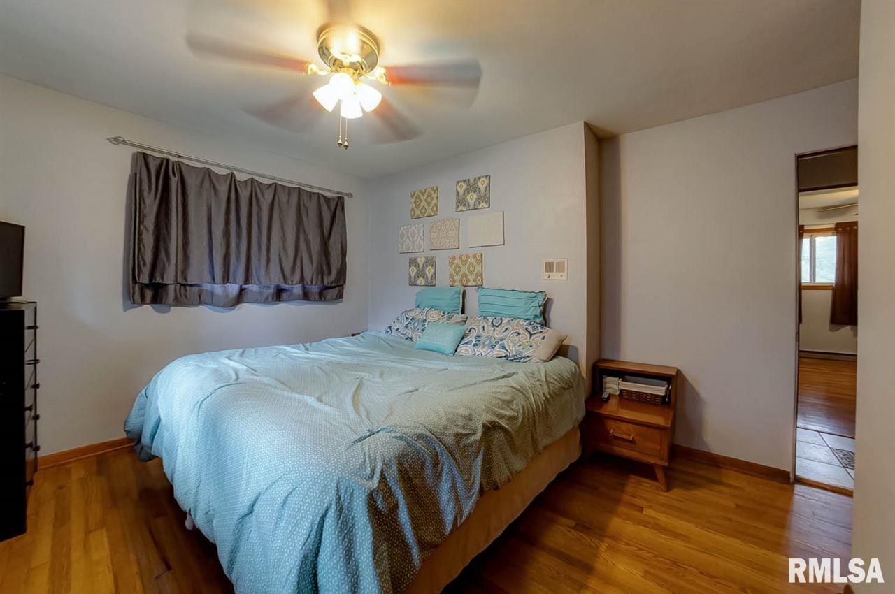 4 Monica Court Springfield, IL 62702 - Photo 6 of 36