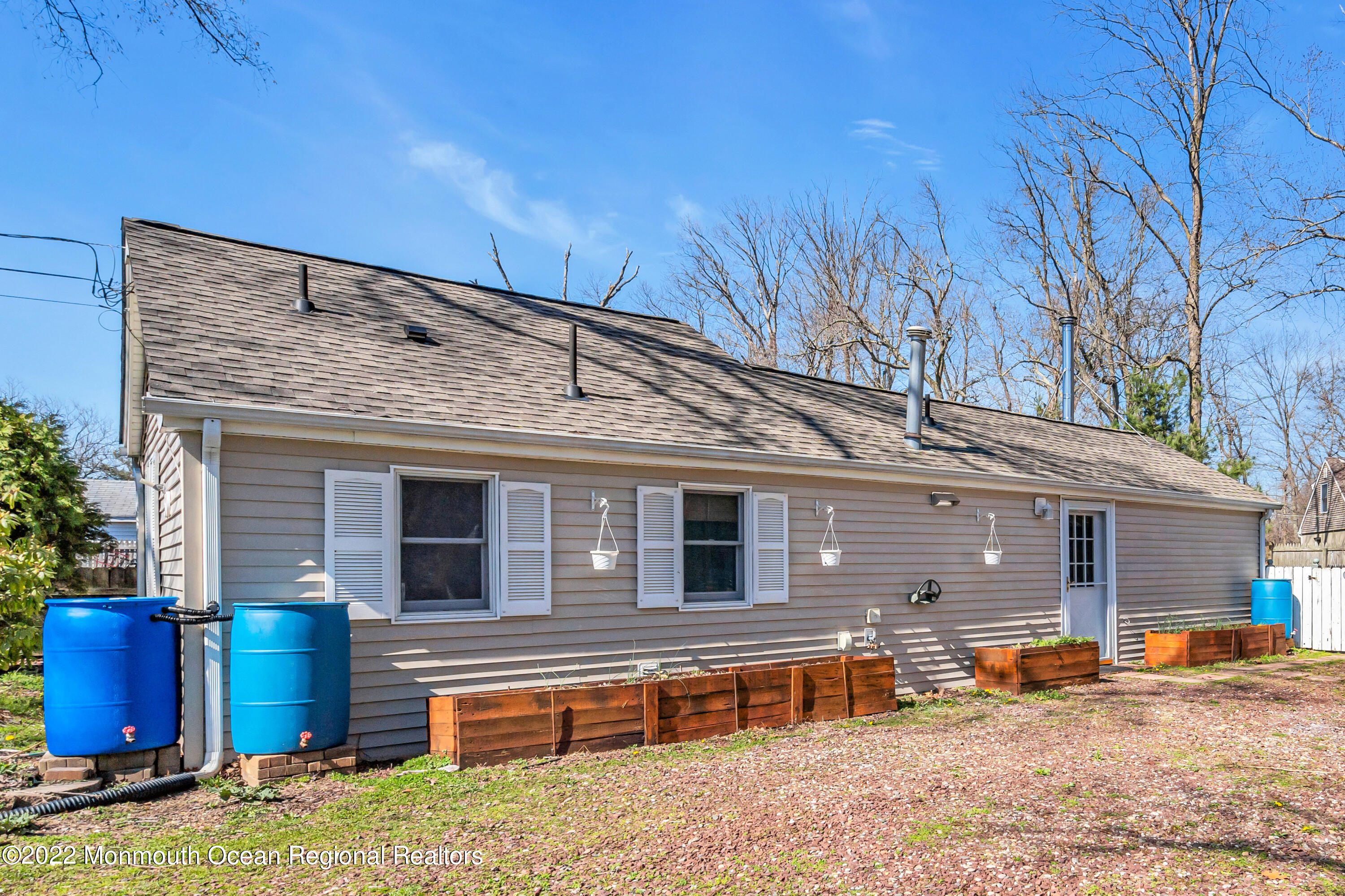 50 Weaverville Road Freehold, NJ 07728 - Photo 2 of 43 001_dsc09401_copy