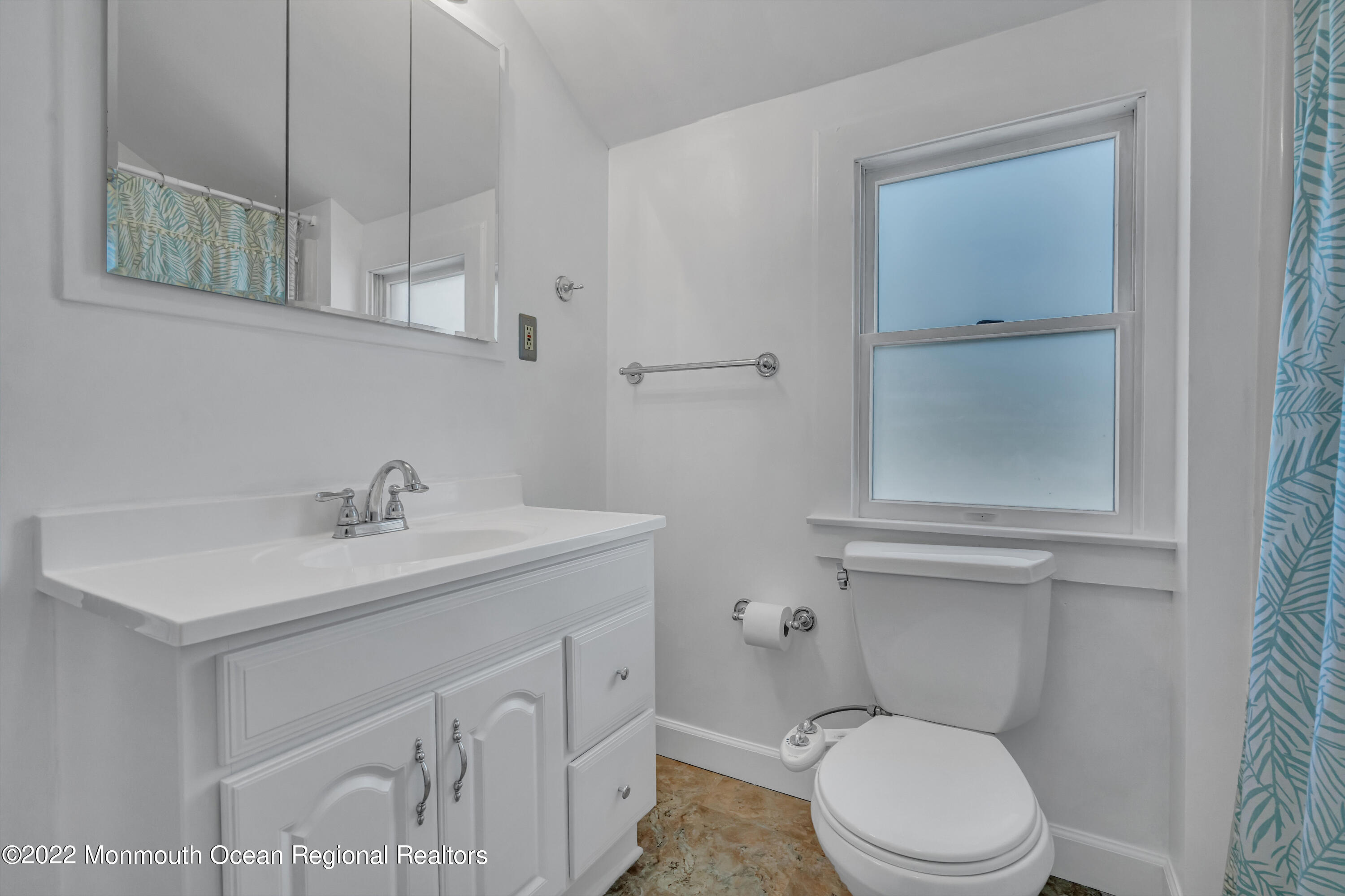 50 Weaverville Road Freehold, NJ 07728 - Photo 23 of 43 023_dsc09456
