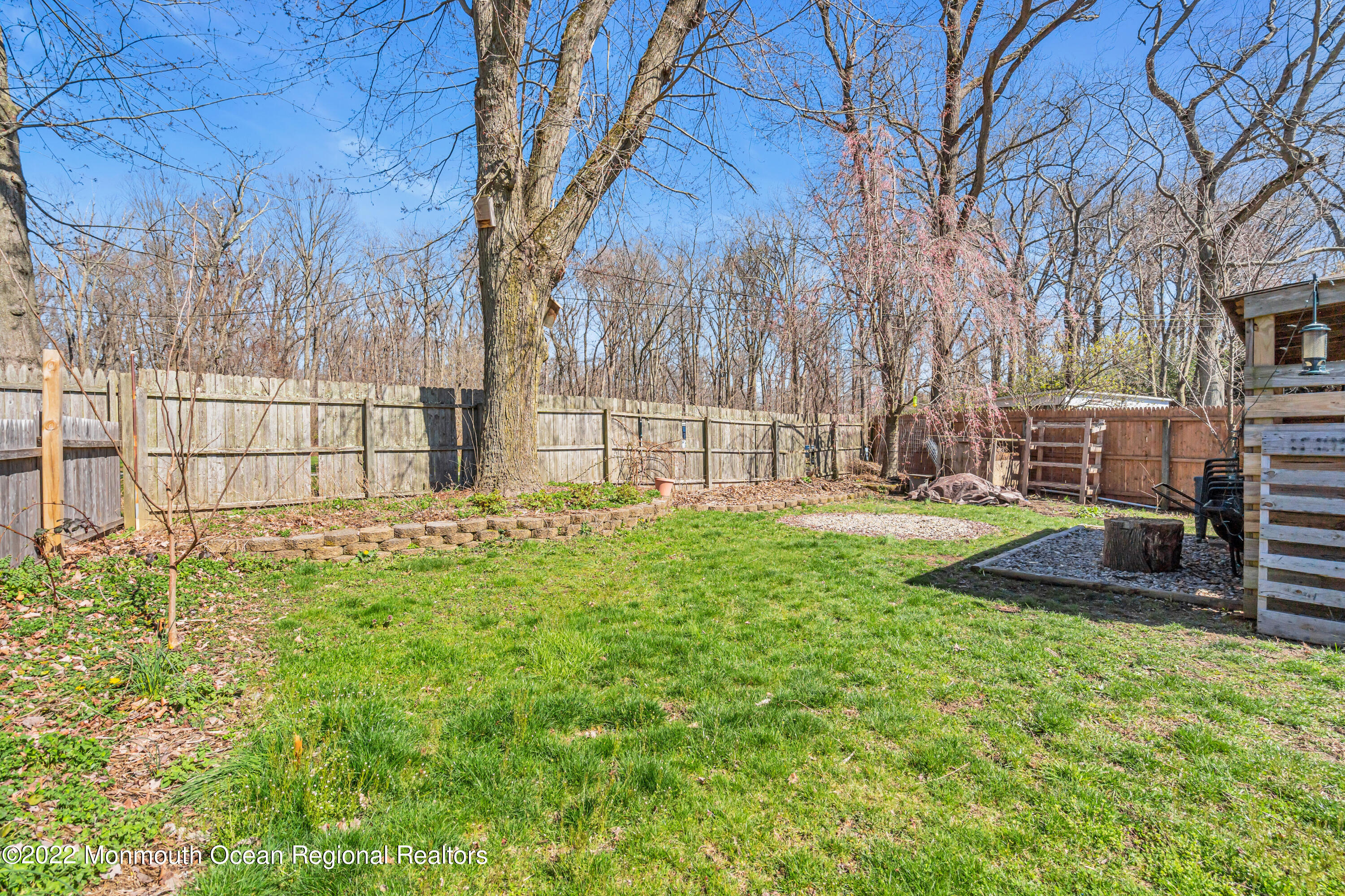 50 Weaverville Road Freehold, NJ 07728 - Photo 37 of 43 037_dsc09376
