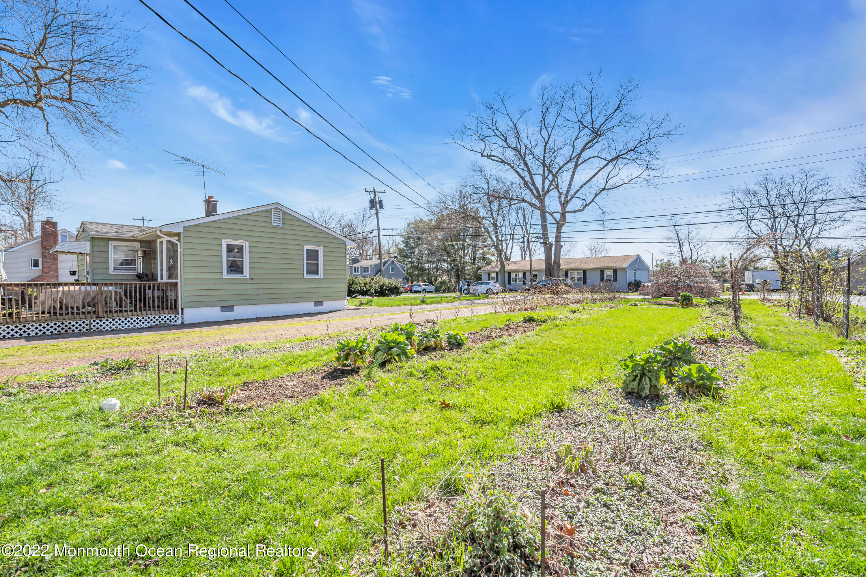 50 Weaverville Road Freehold, NJ 07728 - Photo 41 of 43 041_dsc09416