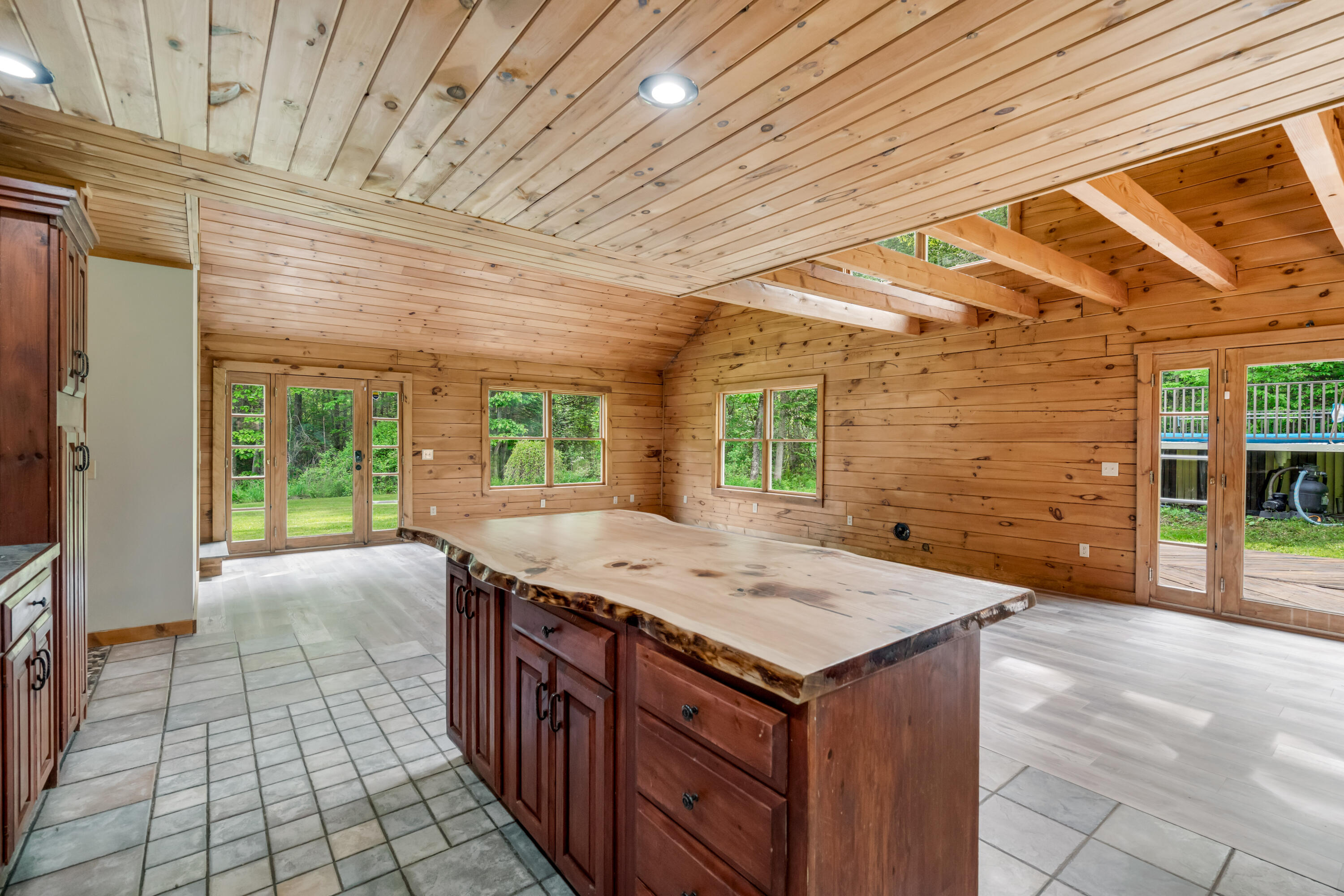 41 Sandy Point Road Vassalboro, ME 04989 - Photo 24 of 59 DSC03334