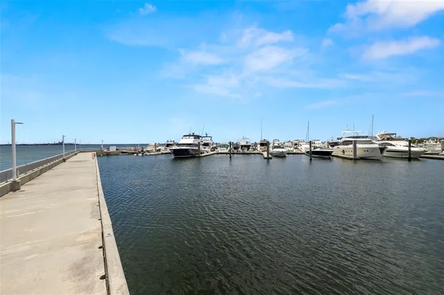 $1,854,900 | 5703 Yeats Manor Drive, Unit 401, Tampa, FL 33616