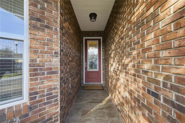 $260,000 | 2120 Northeast 37th Court, Ocala, FL 34470