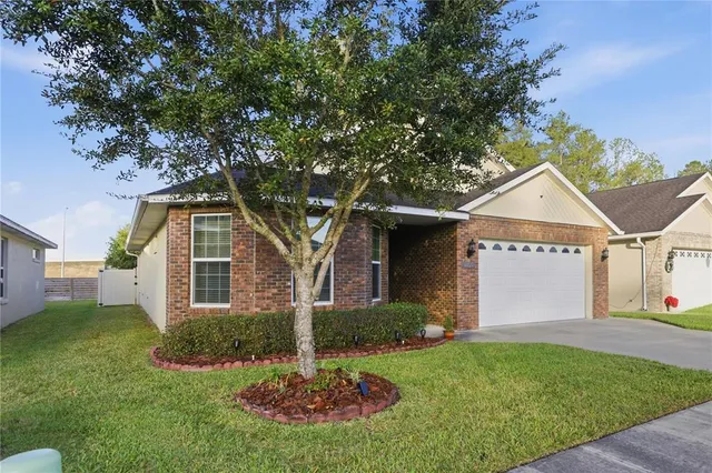 $260,000 | 2120 Northeast 37th Court, Ocala, FL 34470