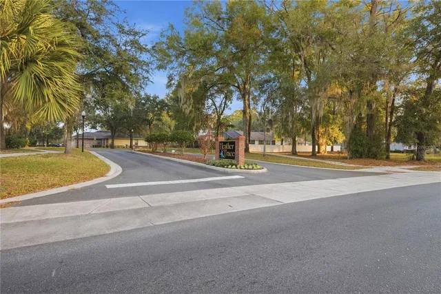 $260,000 | 2120 Northeast 37th Court, Ocala, FL 34470