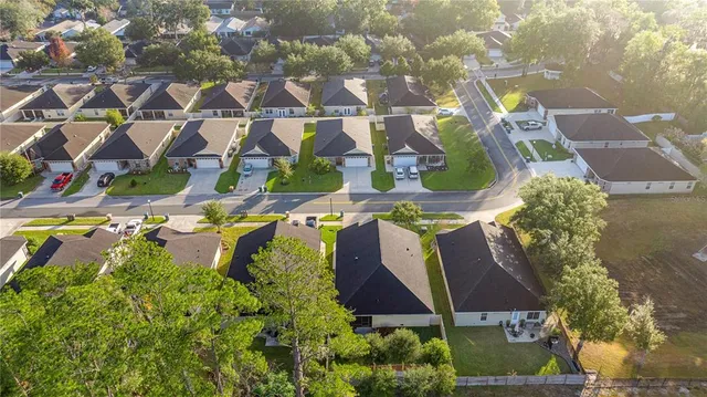 $260,000 | 2120 Northeast 37th Court, Ocala, FL 34470