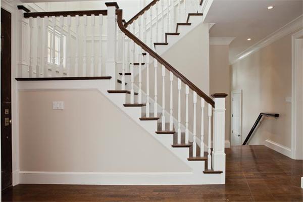3 Olmsted Road Brookline, MA 02445 - Photo 8 of 12