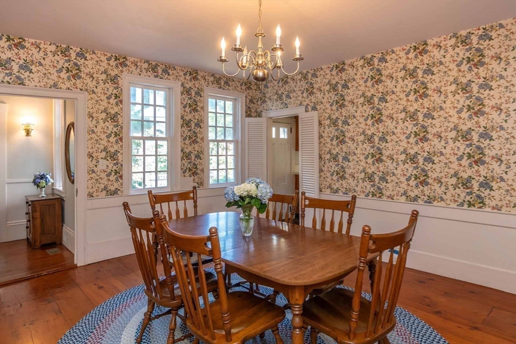 34 School Street Edgartown, MA 02539 - Photo 14 of 42