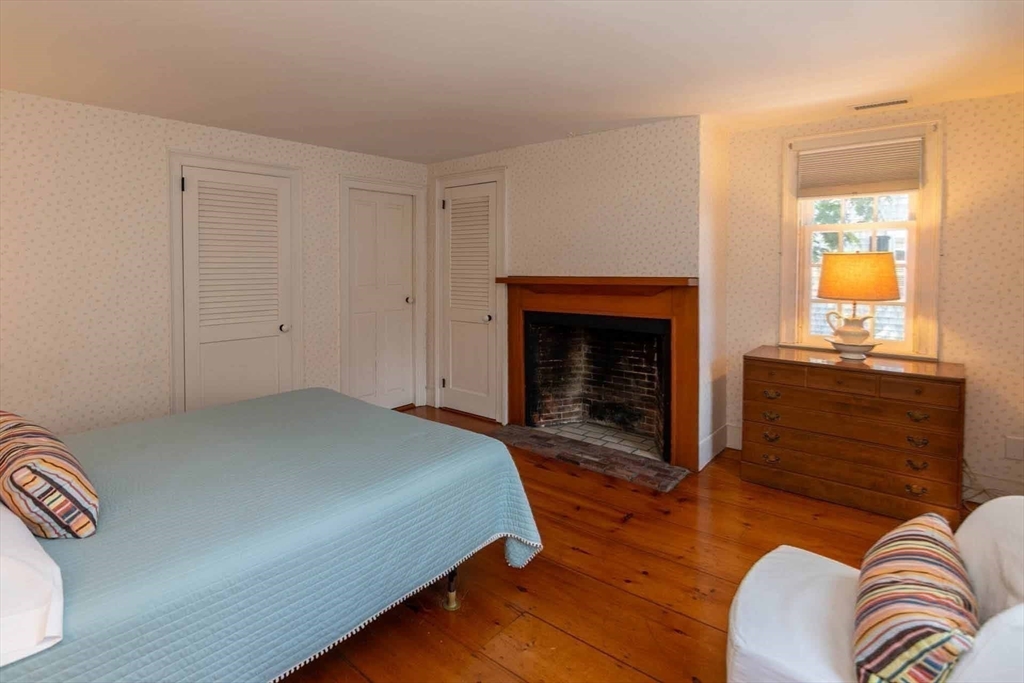 34 School Street Edgartown, MA 02539 - Photo 28 of 42