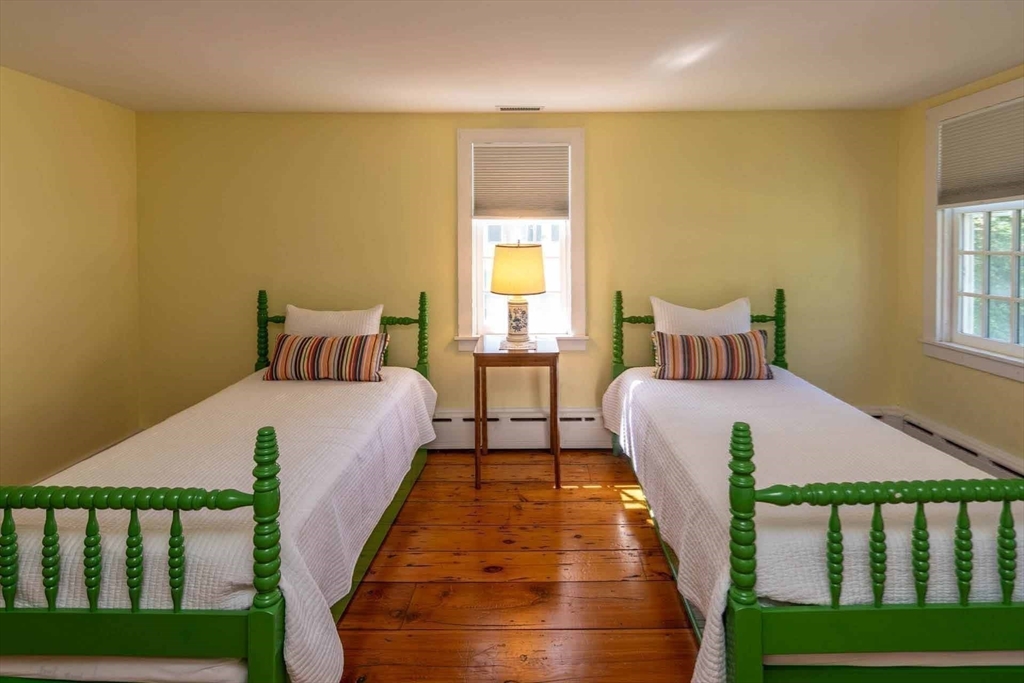 34 School Street Edgartown, MA 02539 - Photo 41 of 42