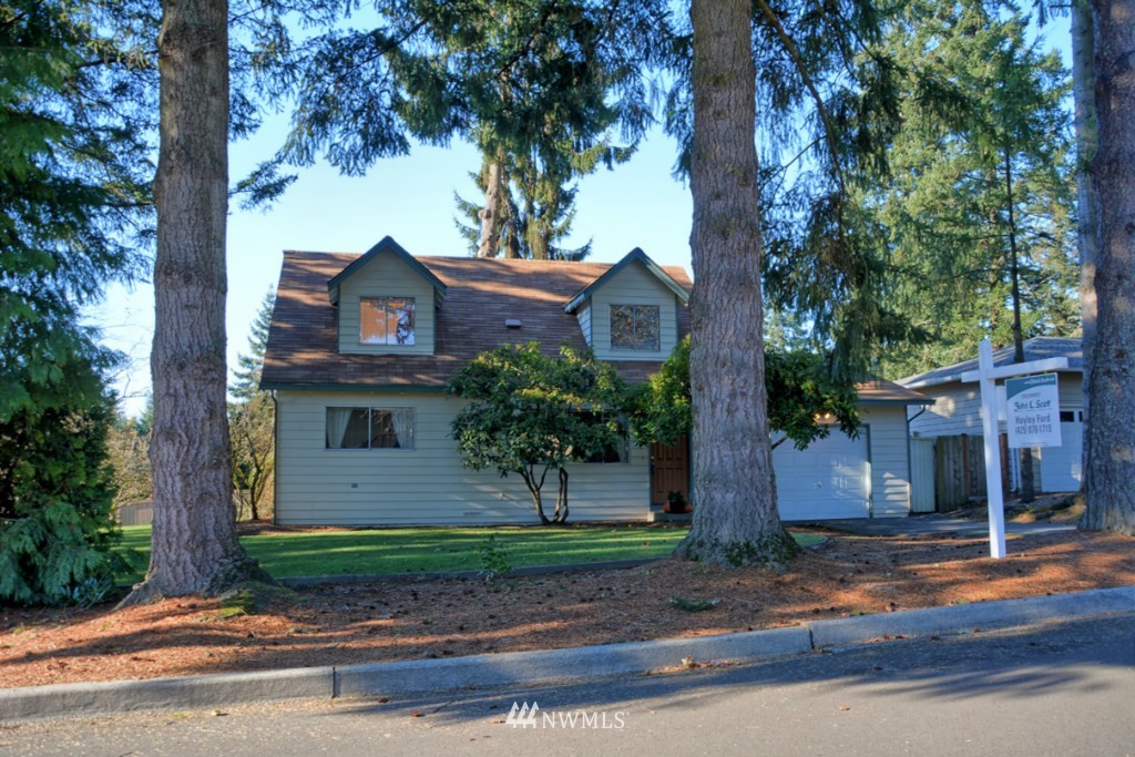 21126 7th Avenue West Bothell, WA 98021 - Photo 1 of 18
