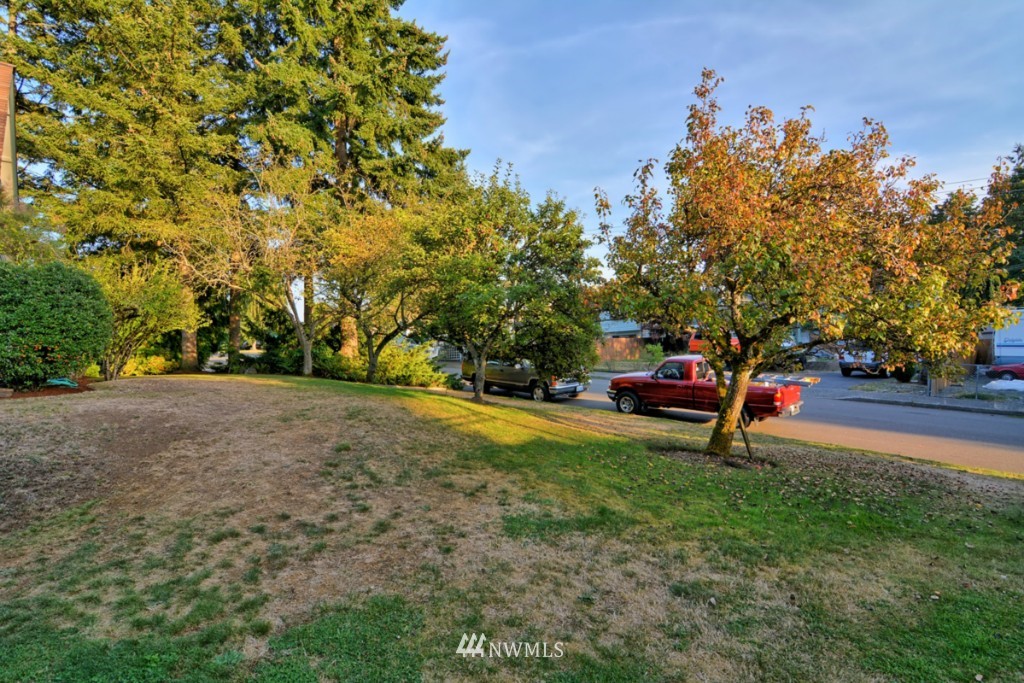 21126 7th Avenue West Bothell, WA 98021 - Photo 18 of 18