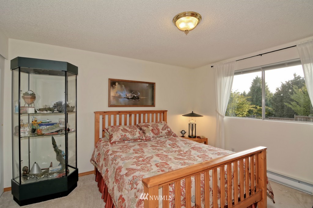 21126 7th Avenue West Bothell, WA 98021 - Photo 8 of 18