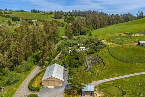 $5,750,000 | 4707 Bloomfield Road, Petaluma, CA 94952