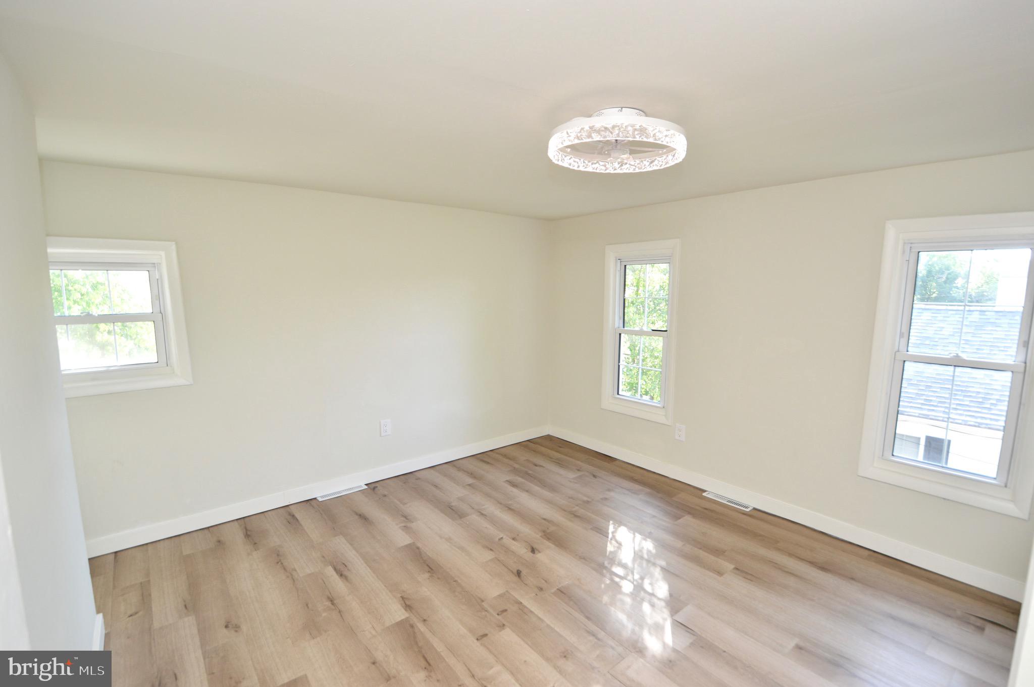 607 Arndt Avenue Riverside, NJ 08075 - Photo 11 of 16