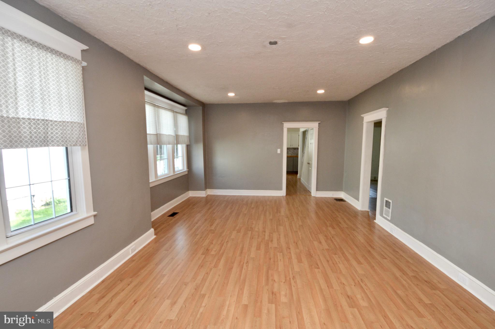 607 Arndt Avenue Riverside, NJ 08075 - Photo 4 of 16