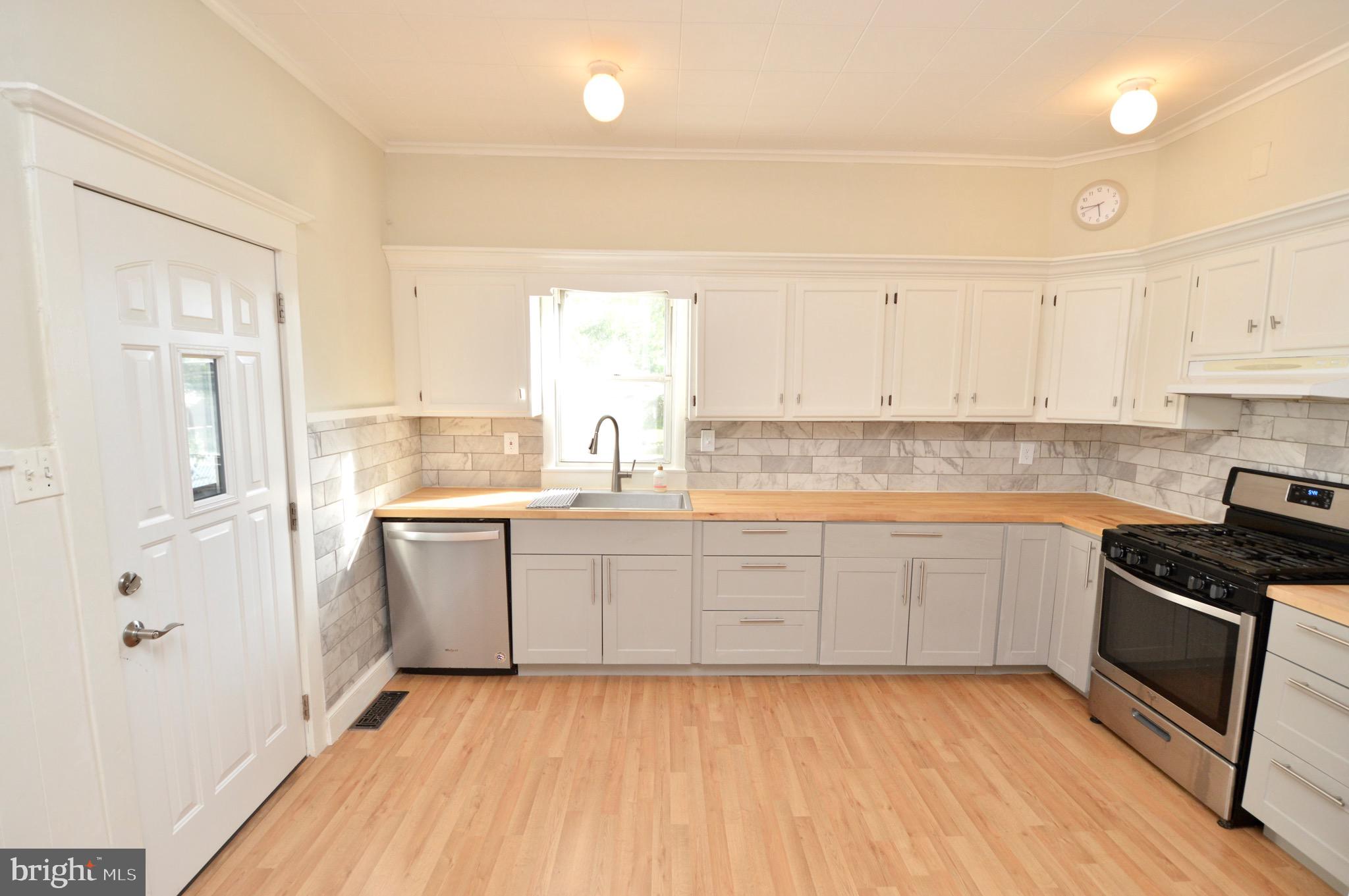 607 Arndt Avenue Riverside, NJ 08075 - Photo 6 of 16