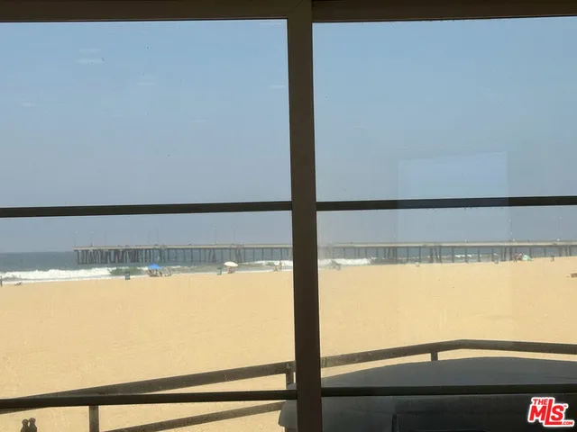 $15,000 | 3505 Ocean Front Walk, Marina del Rey, CA 90292