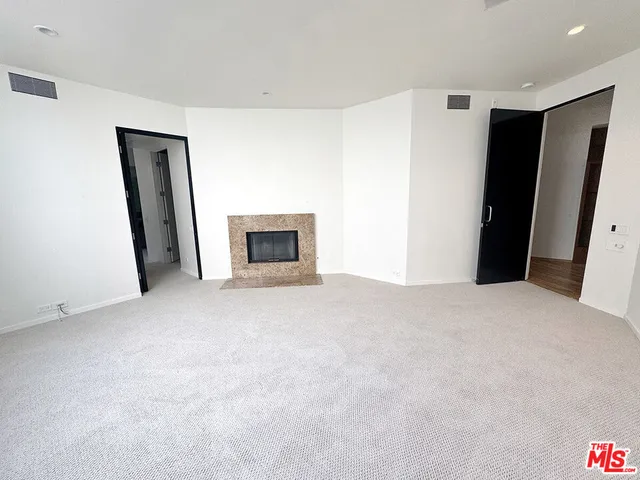 $15,000 | 3505 Ocean Front Walk, Marina del Rey, CA 90292