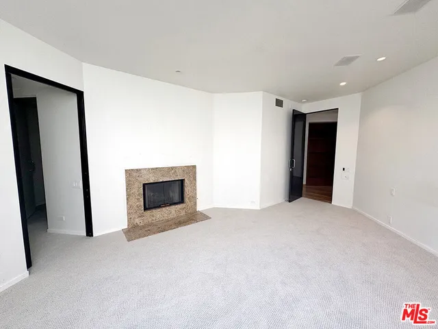 $15,000 | 3505 Ocean Front Walk, Marina del Rey, CA 90292