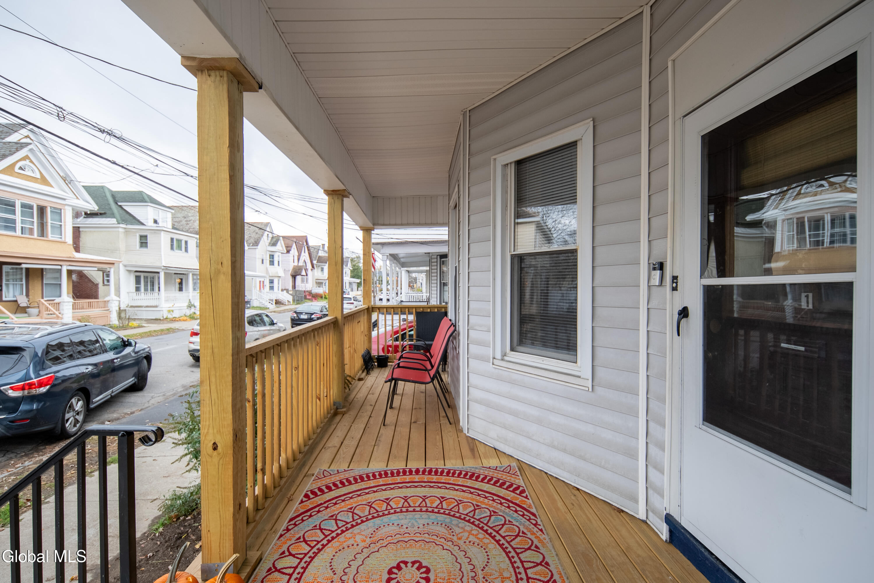 22 Swan Street, Unit 2 Schenectady, NY 12307 - Photo 2 of 35 002