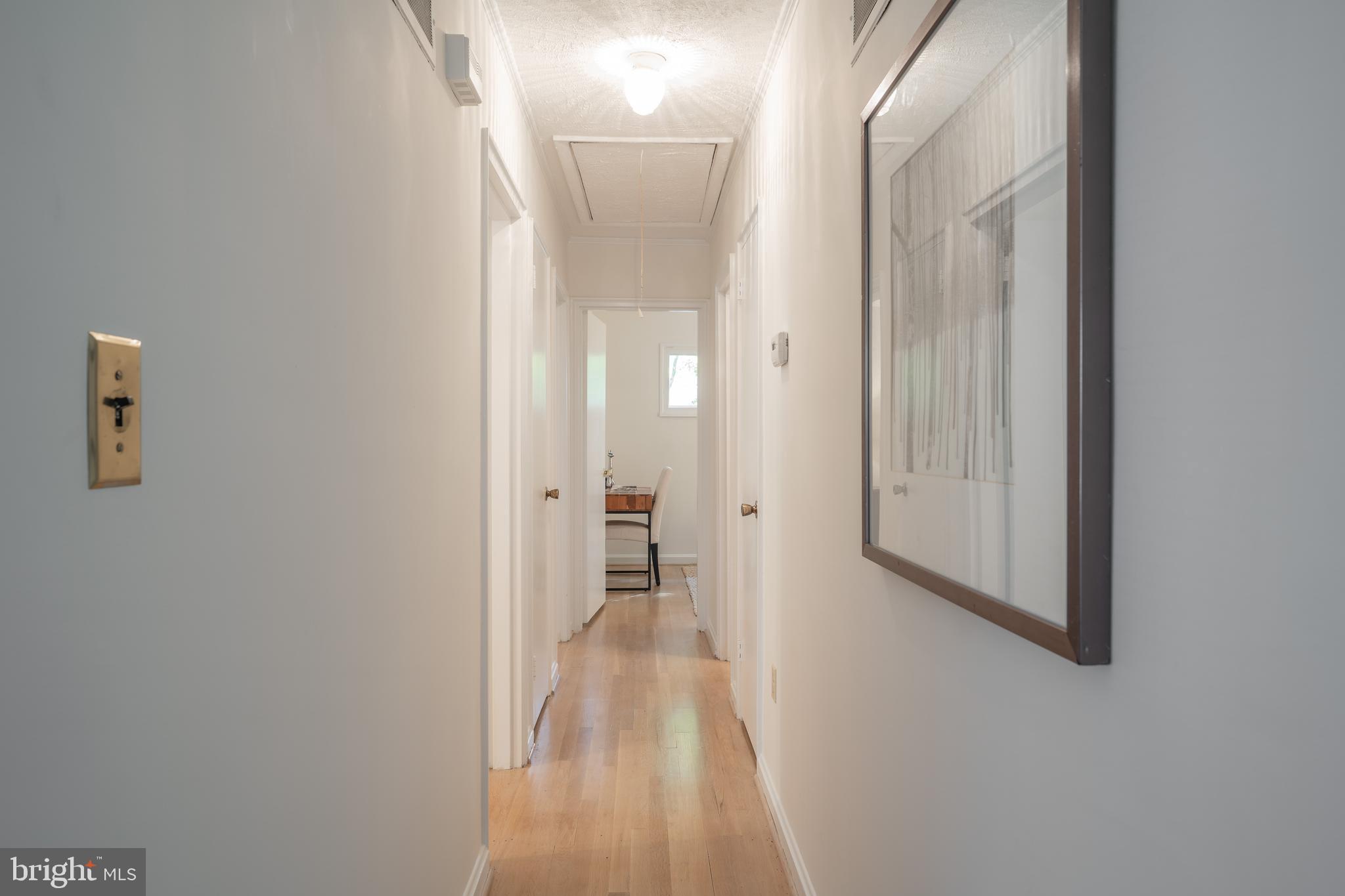180 Cambridge Road Alexandria, VA 22314 - Photo 17 of 40 hallway to bedrooms