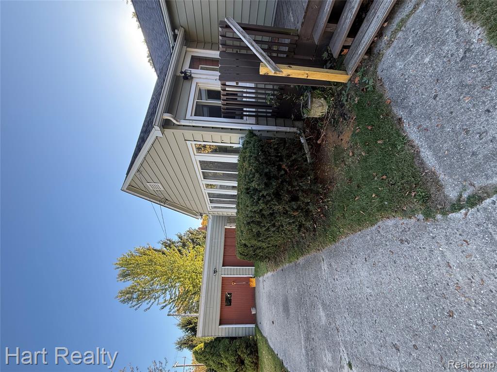 7154 Lester Street Lexington, MI 48450 - Photo 3 of 23