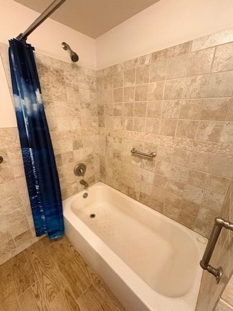 2440 Race Track Road Youngwood, PA 15697 - Photo 18 of 29 a bathroom with a bathtub and shower