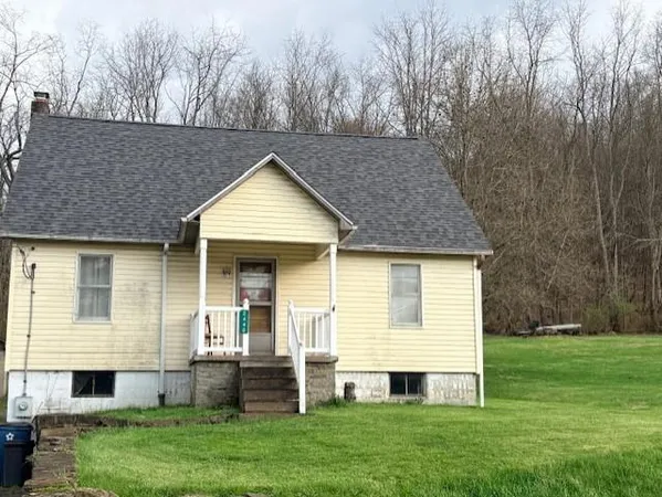 $160,000 | 2440 Race Track Road, Youngwood, PA 15697