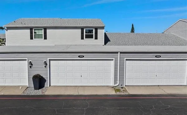 $215,000 | 11920 Dietz Drive, Unit 11920, Tampa, FL 33626