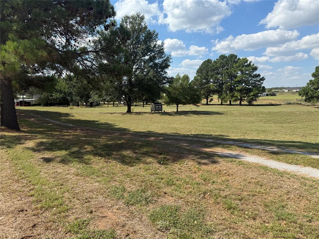 3420 Springfield Road Springtown, TX 76082 - Photo 14 of 39