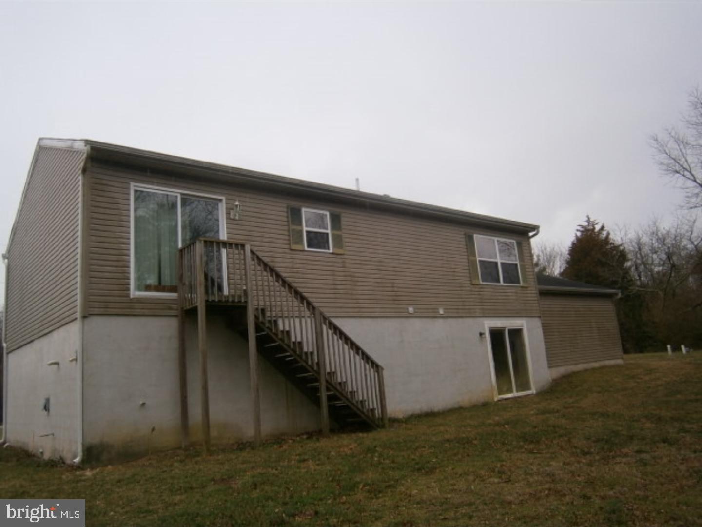 19 Folson Road Millville, NJ 08332 - Photo 2 of 11