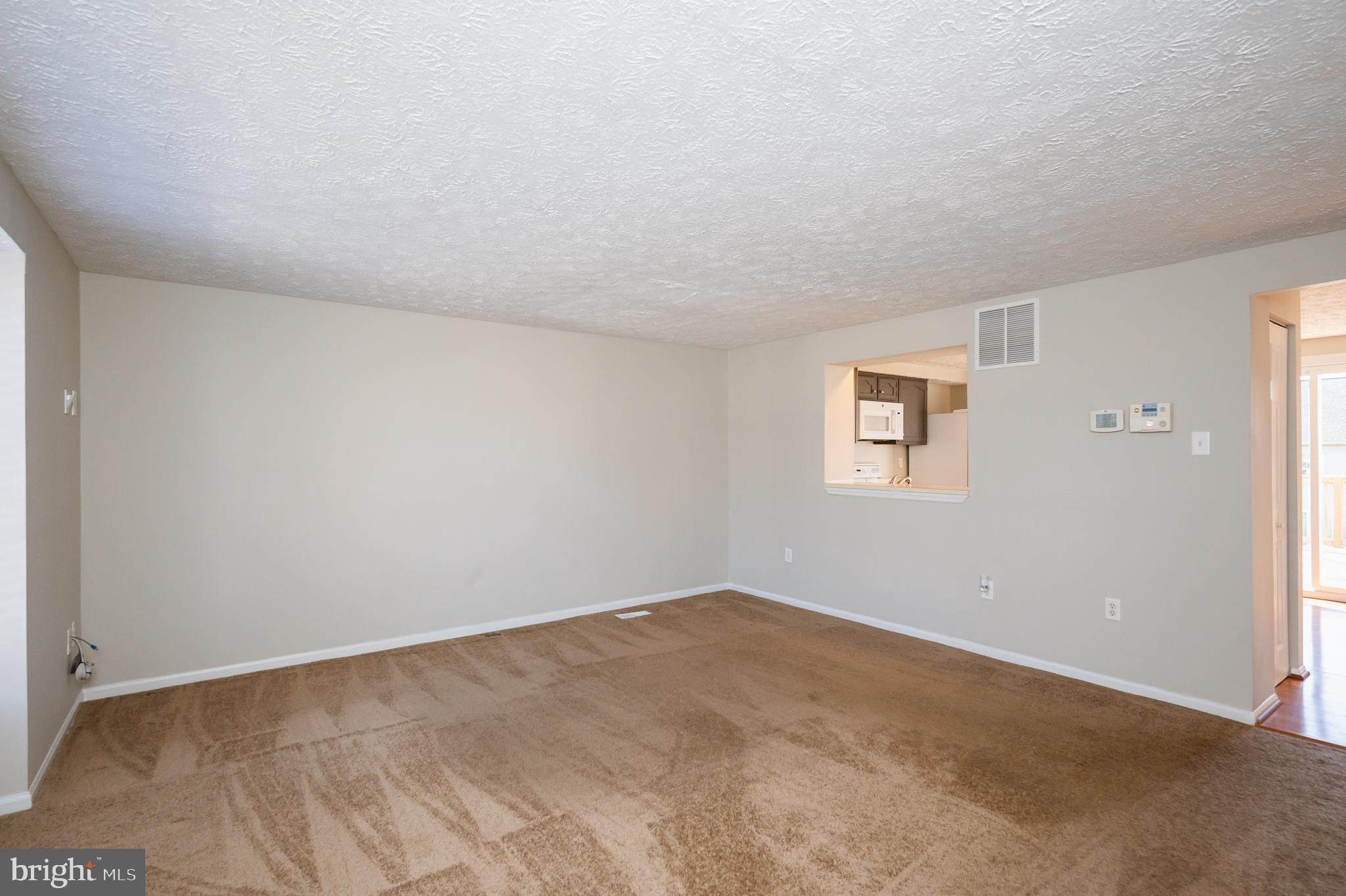 3320 Garrison Circle Abingdon, MD 21009 - Photo 7 of 48 living room
