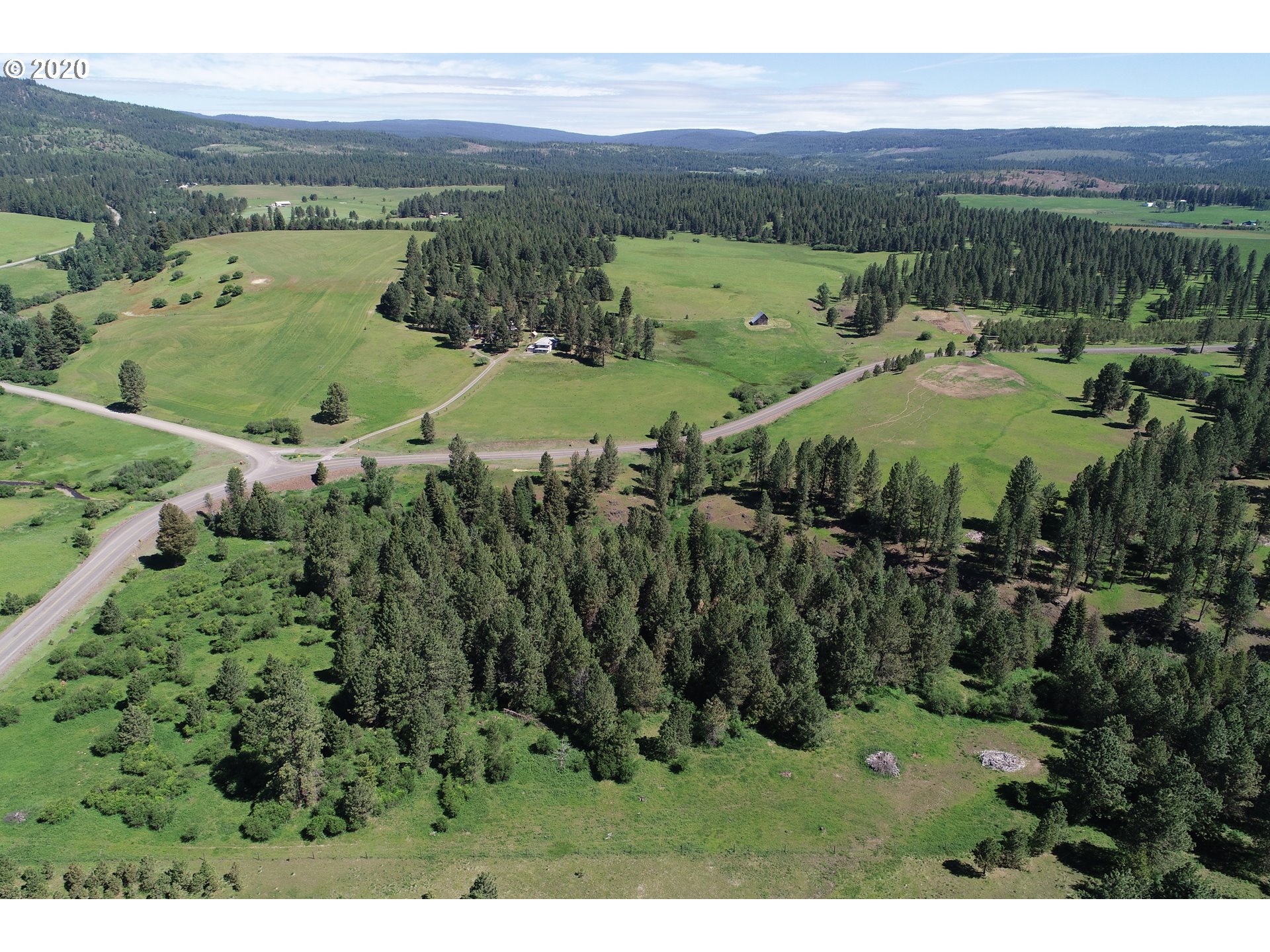 76018 Palmer Junction Road Elgin, OR 97827 - Photo 9 of 25 Gallery Image 9