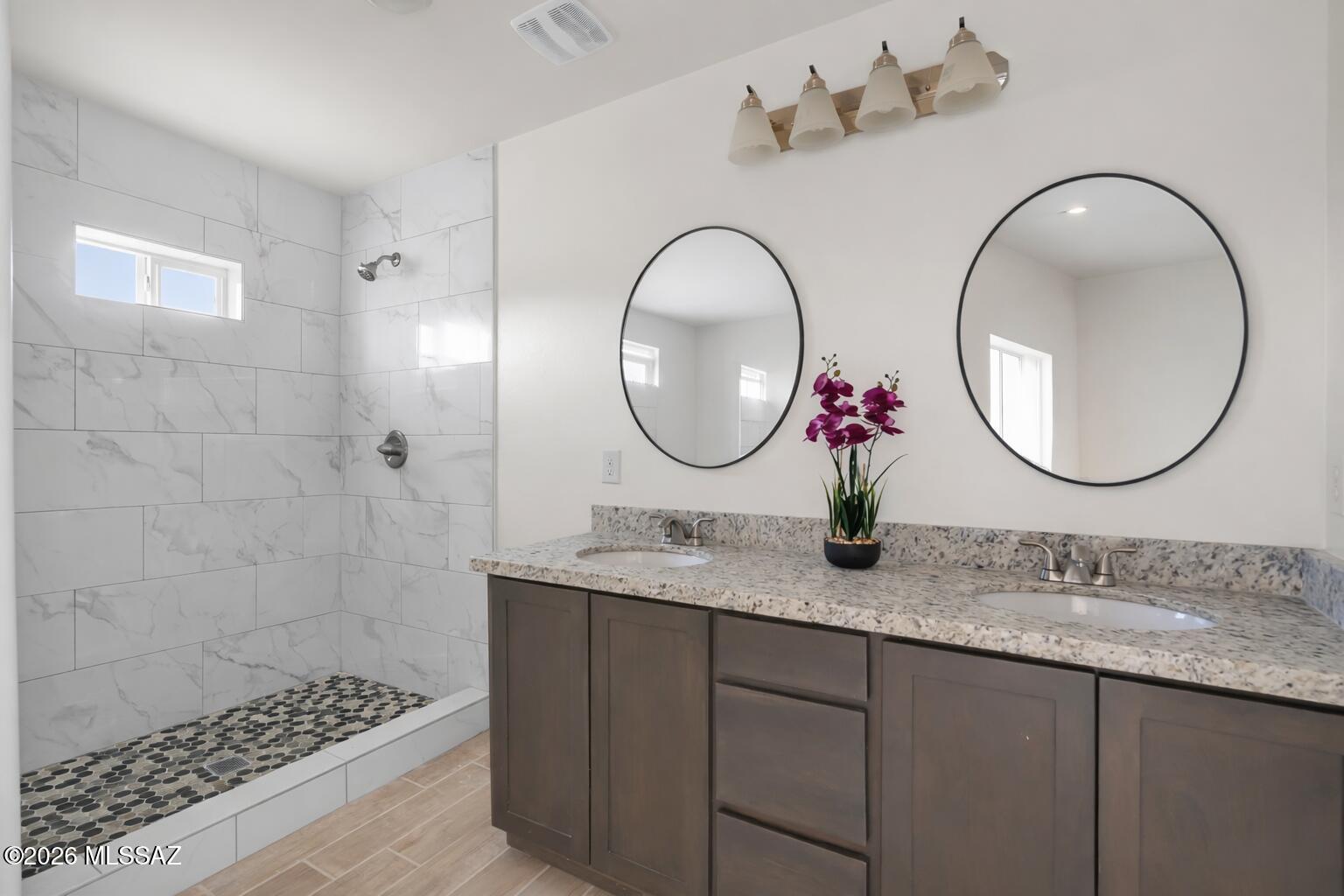 1785 Birmania Corte Rio Rico, AZ 85648 - Photo 12 of 25 Gallery Image 12