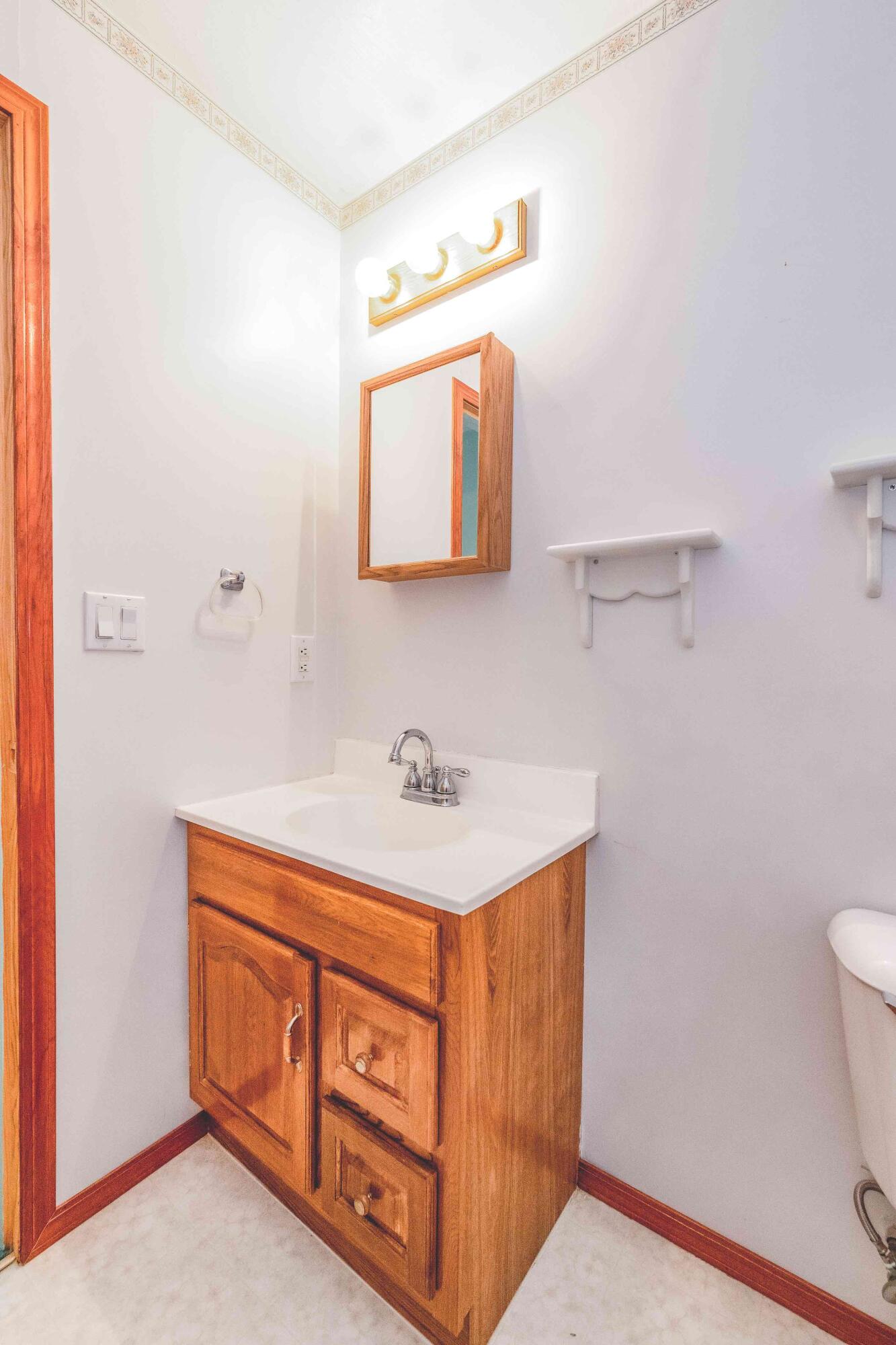 1037 Dry Branch Road Irvine, KY 40336 - Photo 43 of 47 080