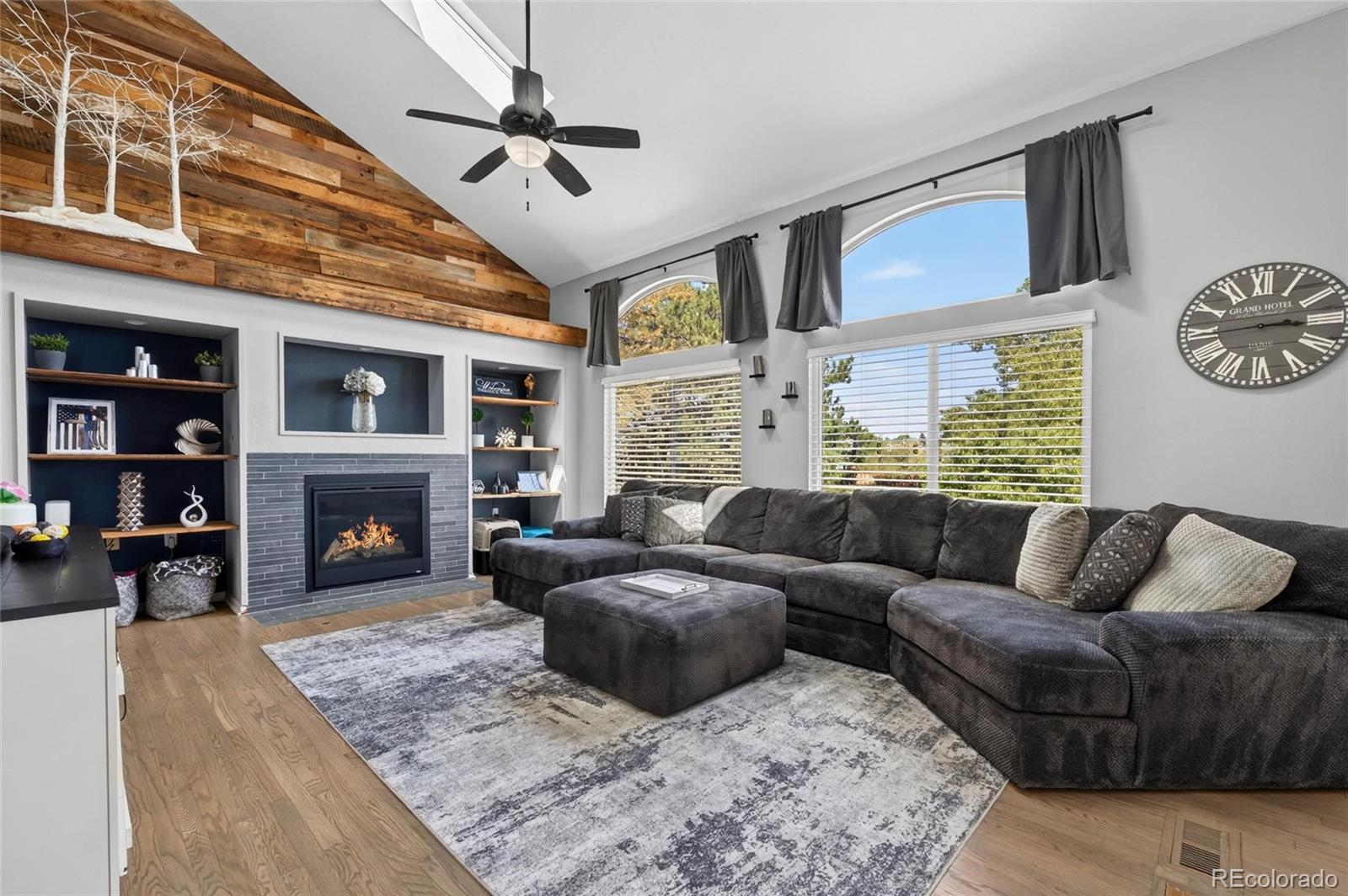 9924 Silver Maple Way Highlands Ranch, CO 80129 - Photo 7 of 44 Gallery Image 7