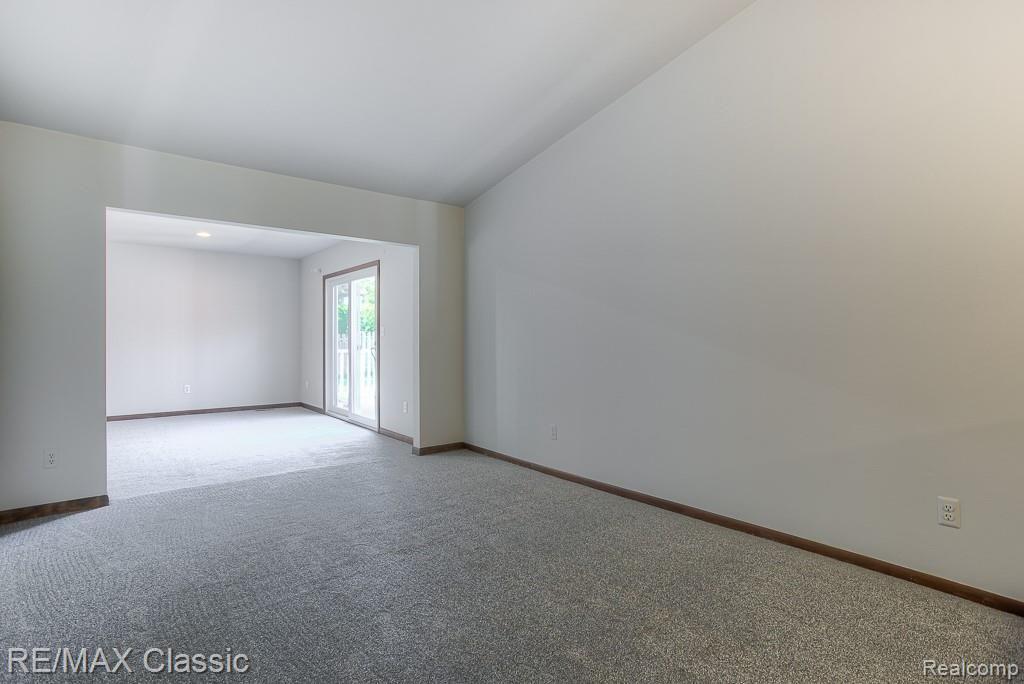 42351 Proctor Road Canton, MI 48188 - Photo 21 of 35 42351 proctor interiors (13).jpg