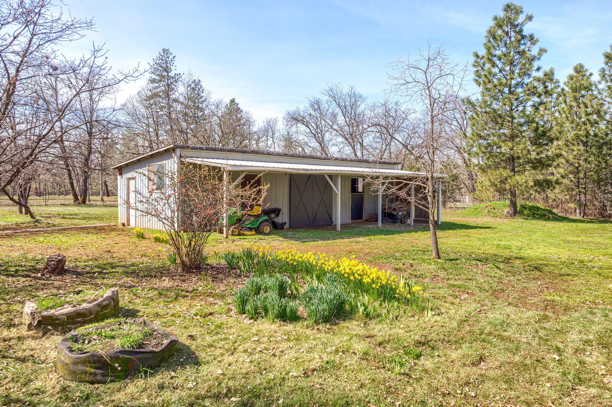 460 Chipley Road Grants Pass, OR 97526 - Photo 36 of 50 T